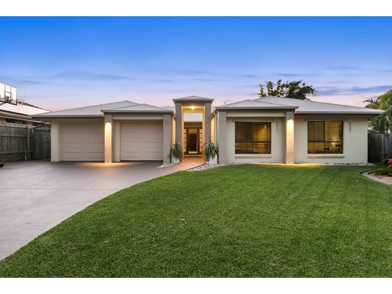 8 Wagan Place, Wellington Point QLD 4160