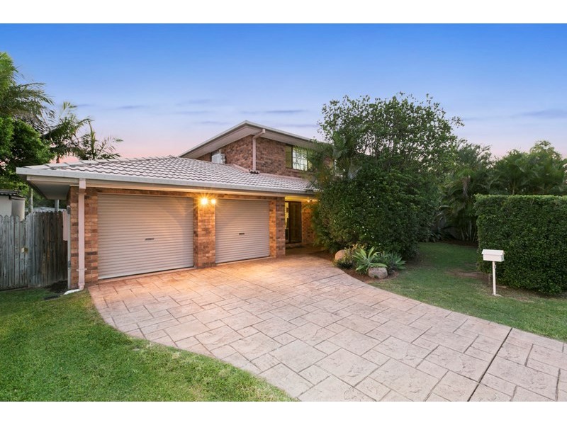 25 Collingwood Road, Birkdale QLD 4159