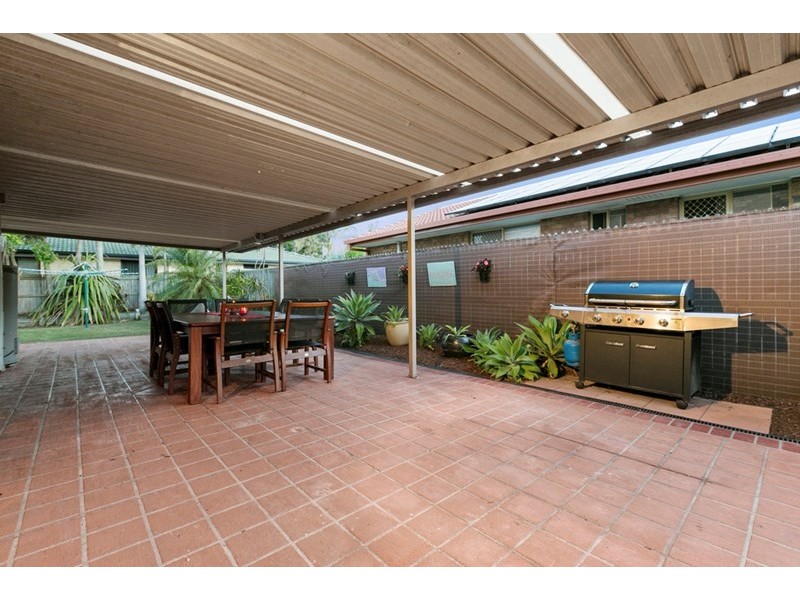 25 Collingwood Road, Birkdale QLD 4159