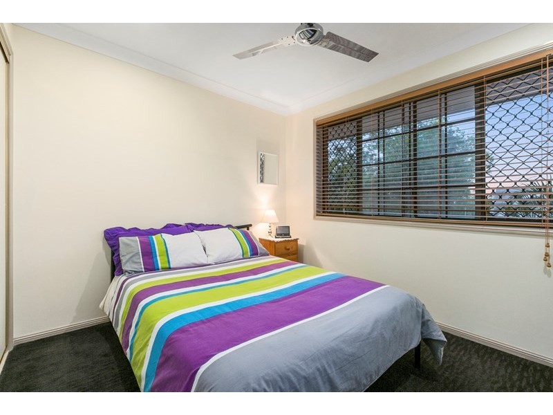 25 Collingwood Road, Birkdale QLD 4159