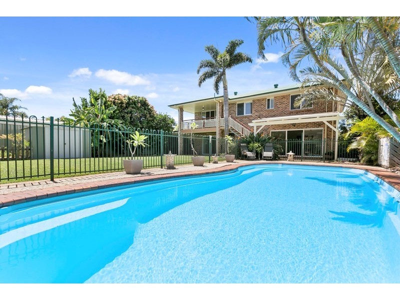 10 Makena Crescent, Birkdale QLD 4159