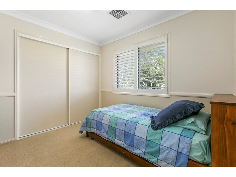 10 Makena Crescent, Birkdale QLD 4159