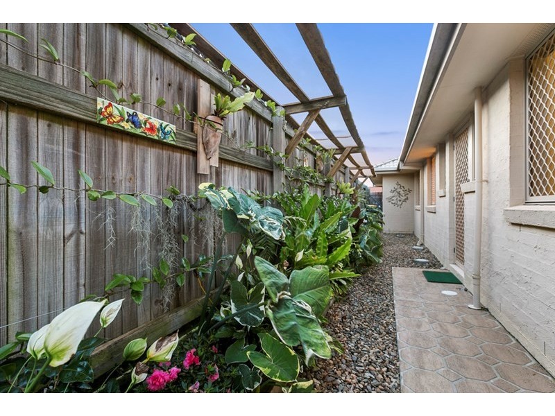 11 Kerry Close, Wellington Point QLD 4160