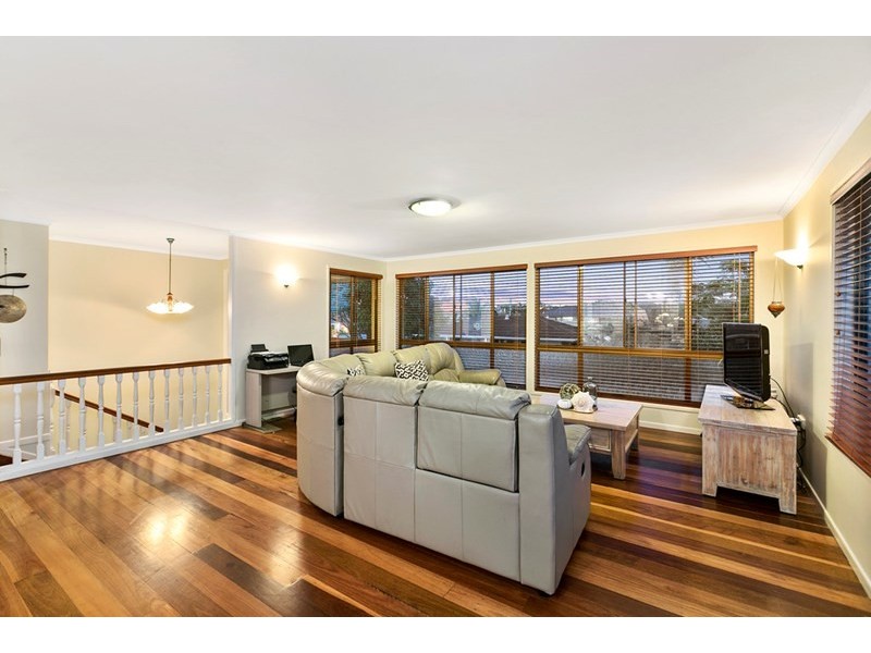 13 Tarcutta Street, Cleveland QLD 4163