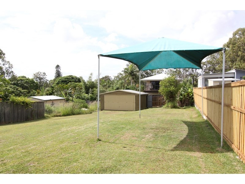 21 ROGER Street, Birkdale QLD 4159