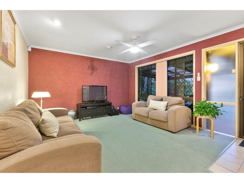 8 Eden Court, Cleveland QLD 4163