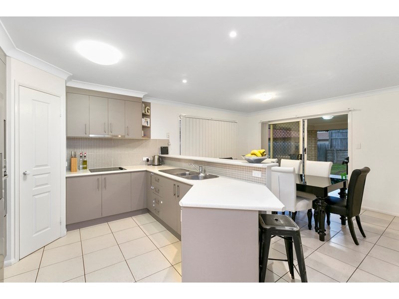 21 Manning Esplanade, Thornlands QLD 4164