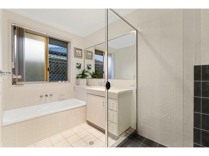 11 KERRY Close, Wellington Point QLD 4160