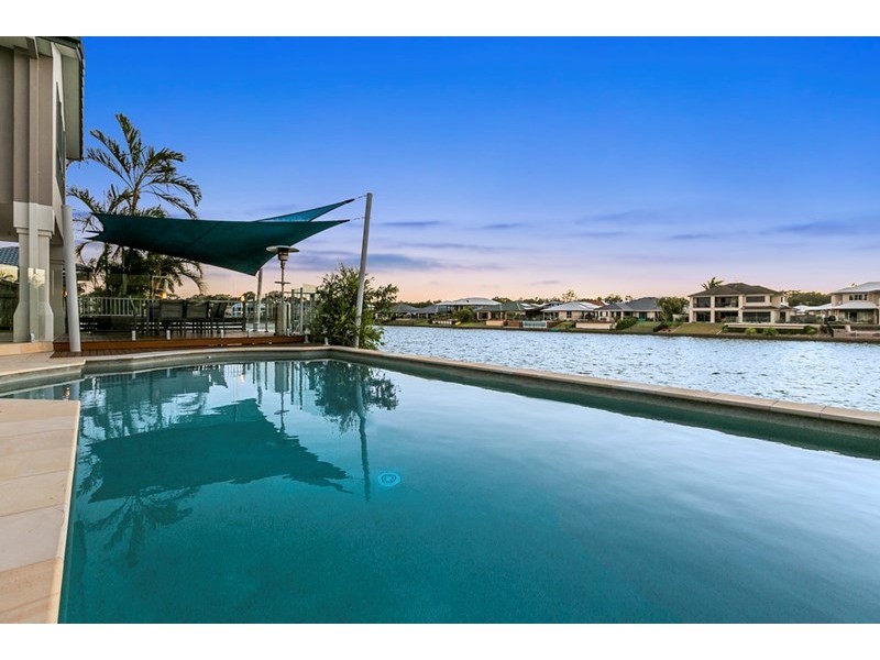 18 Helena Street, Wellington Point QLD 4160