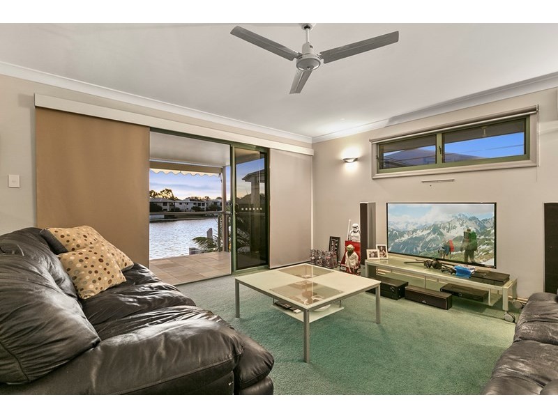 18 Helena Street, Wellington Point QLD 4160