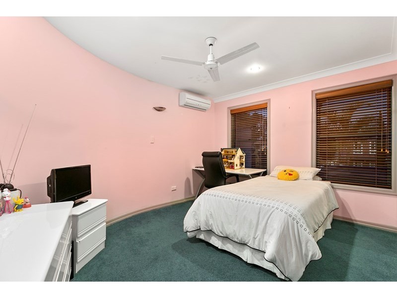 18 Helena Street, Wellington Point QLD 4160