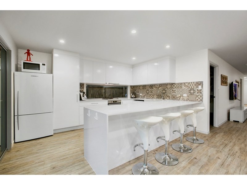 19A Badgen Road, Birkdale QLD 4159