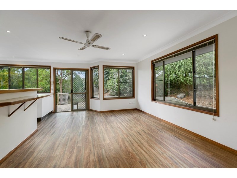 11 Rocklily Court, Shailer Park QLD 4128