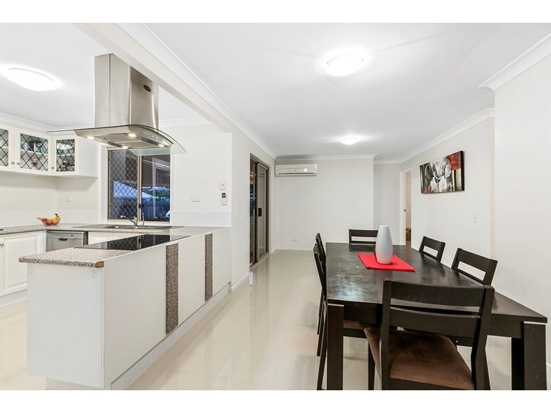 84 Bailey Road, Birkdale QLD 4159