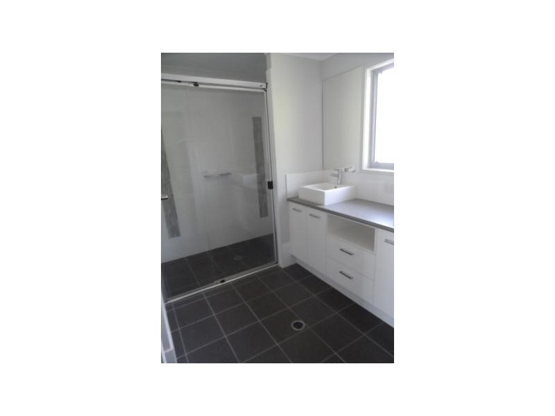 44 MOOROONDU Road, Thorneside QLD 4158