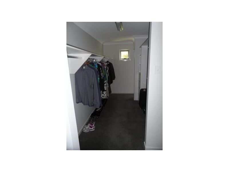 44 MOOROONDU Road, Thorneside QLD 4158