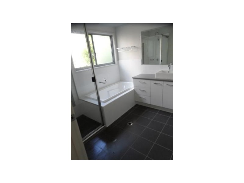 44 MOOROONDU Road, Thorneside QLD 4158