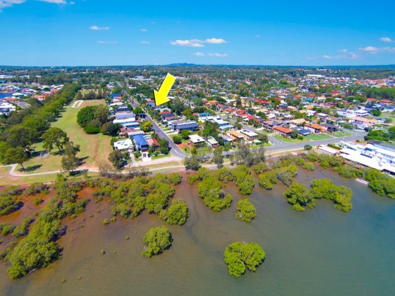 98 Thomas Street, Birkdale QLD 4159