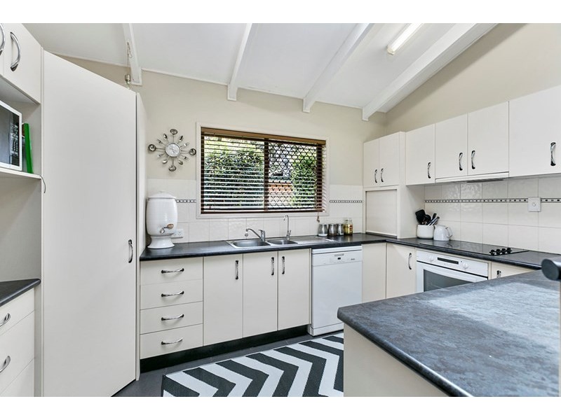 16 Bowen Street, Capalaba QLD 4157