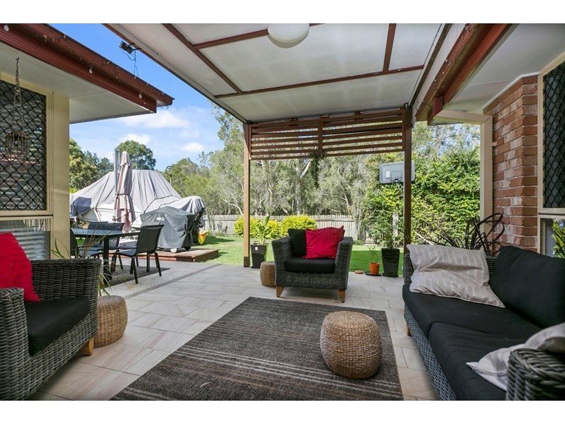 39 Carinyan Drive, Birkdale QLD 4159
