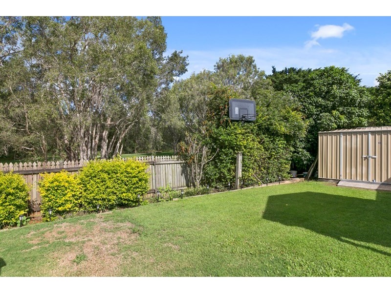 39 Carinyan Drive, Birkdale QLD 4159