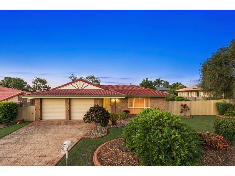 12 Ashley Court, Wellington Point QLD 4160