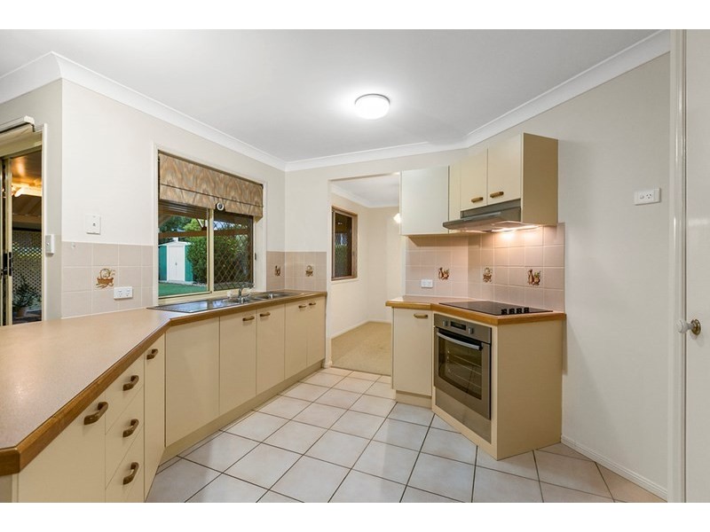 12 Ashley Court, Wellington Point QLD 4160