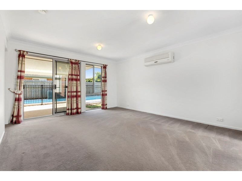 16 Weber Court, Victoria Point QLD 4165