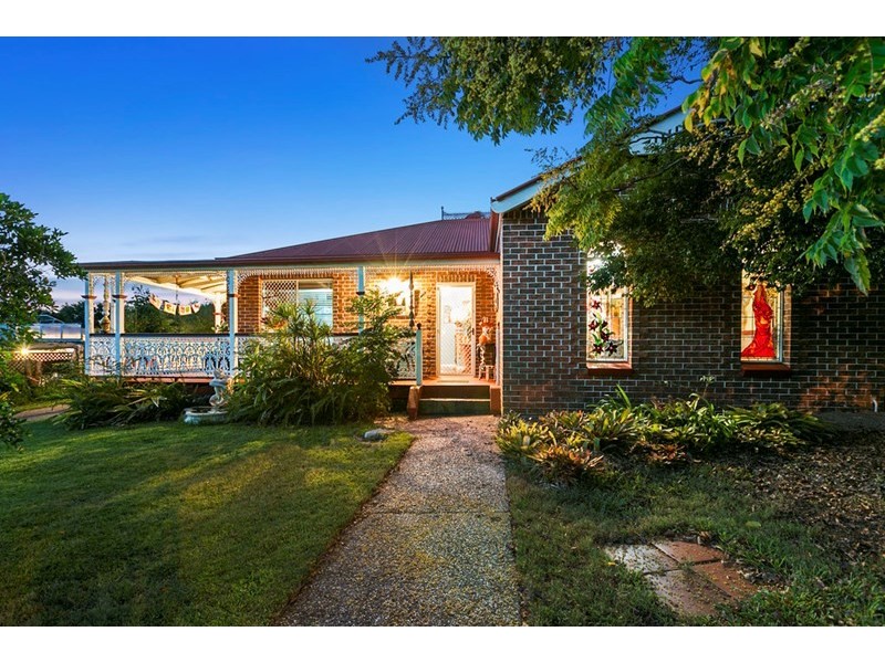 94 Bailey Road, Birkdale QLD 4159