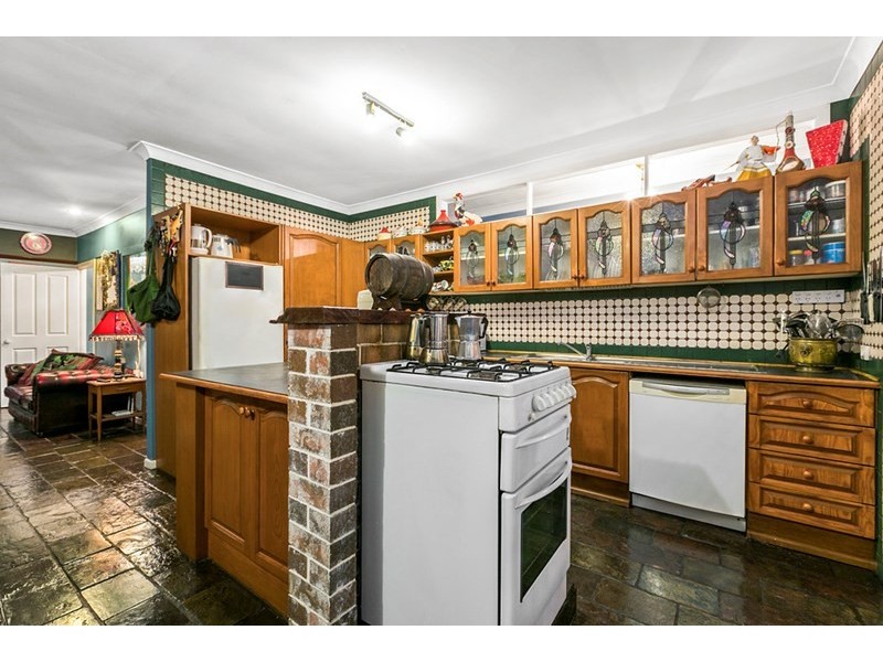 94 Bailey Road, Birkdale QLD 4159