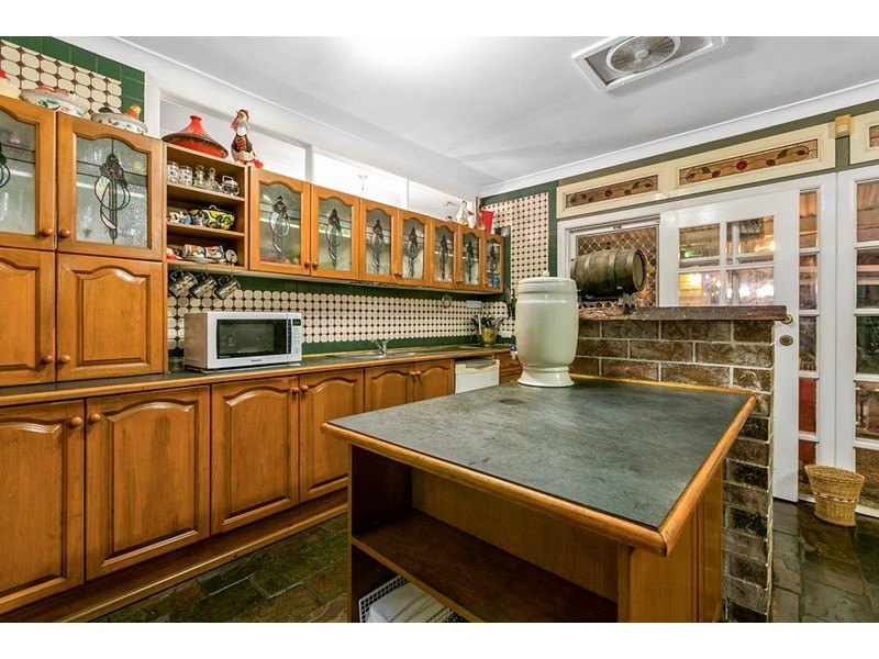 94 Bailey Road, Birkdale QLD 4159