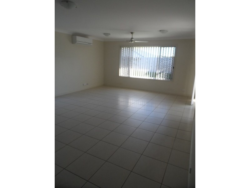 10 DUNNART Street, Victoria Point QLD 4165