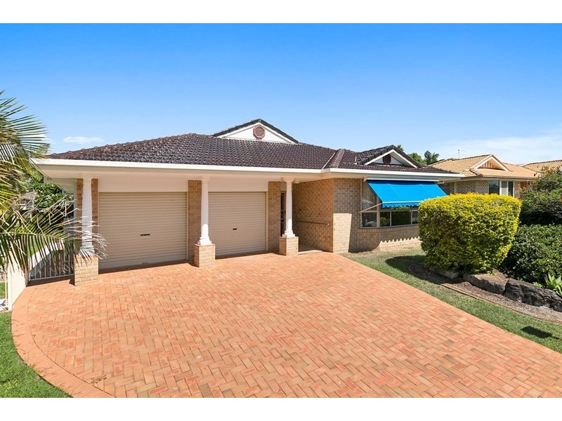 67 Collingwood Road, Birkdale QLD 4159