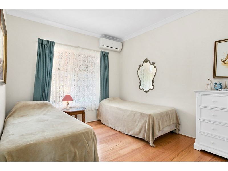 67 Collingwood Road, Birkdale QLD 4159