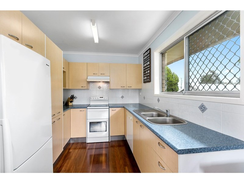 4 Malling Street, Birkdale QLD 4159