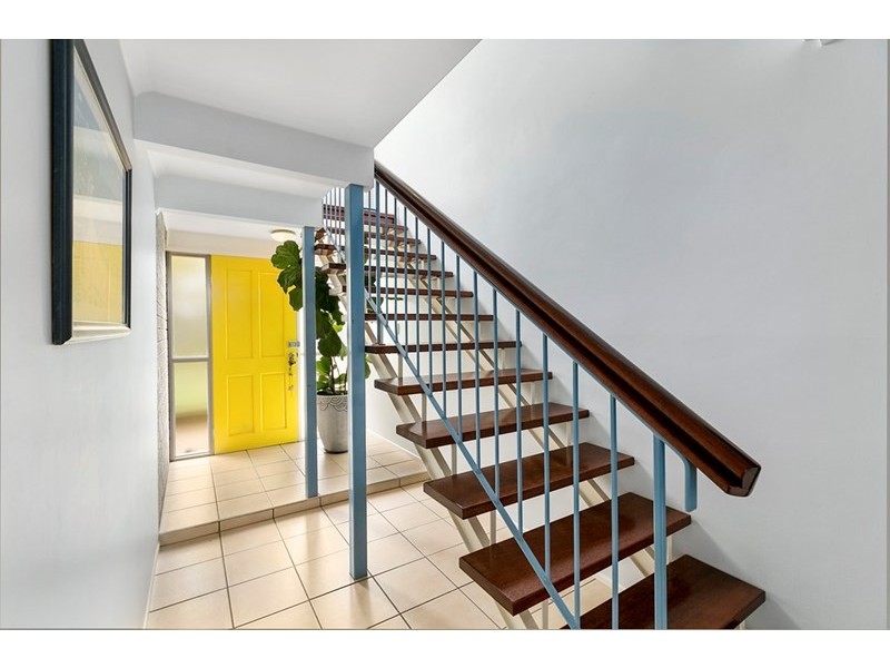 4 Malling Street, Birkdale QLD 4159