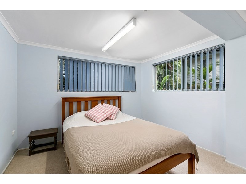 4 Malling Street, Birkdale QLD 4159