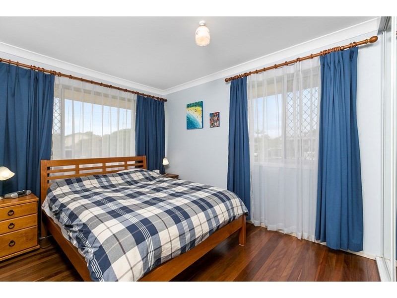 4 Malling Street, Birkdale QLD 4159