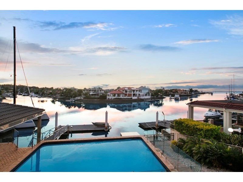 33 Dorsal Drive, Birkdale QLD 4159