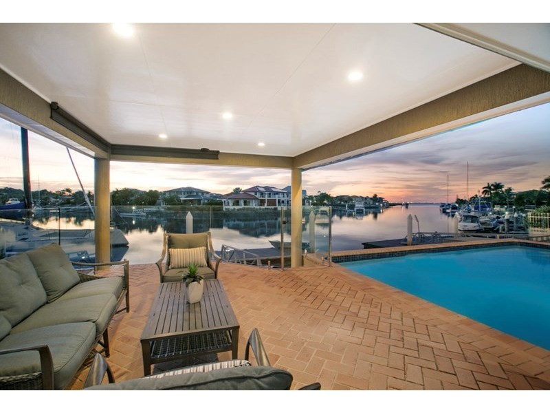 33 Dorsal Drive, Birkdale QLD 4159