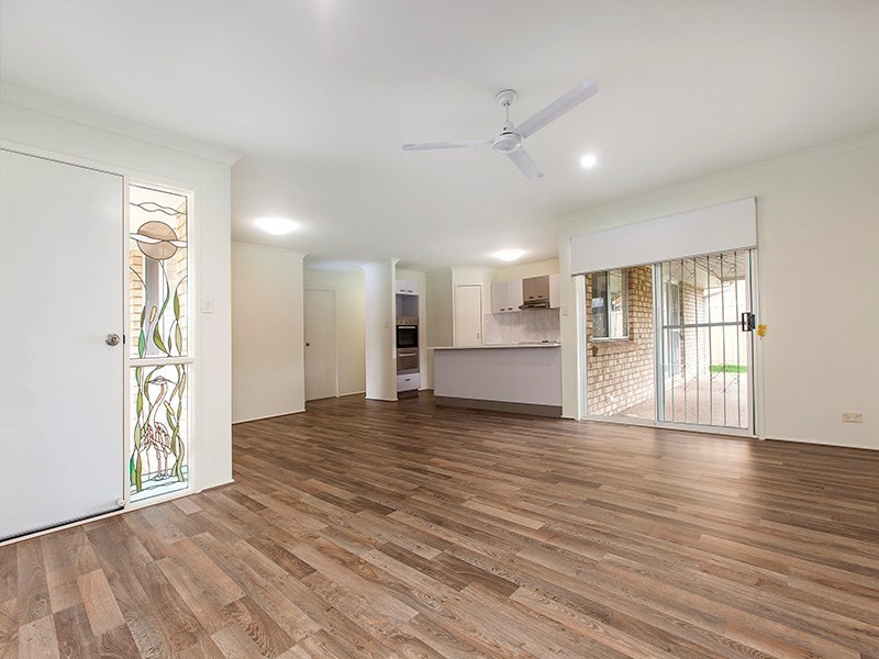 11 Ashwood Circuit, Birkdale QLD 4159