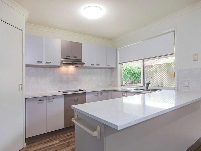 11 Ashwood Circuit, Birkdale QLD 4159