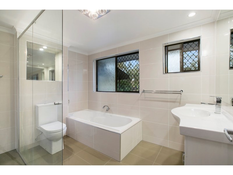 12-14 Barokee Drive, Tanah Merah QLD 4128