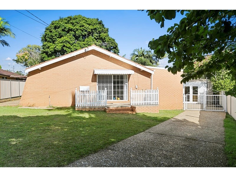 2 Catalina Crescent, Birkdale QLD 4159