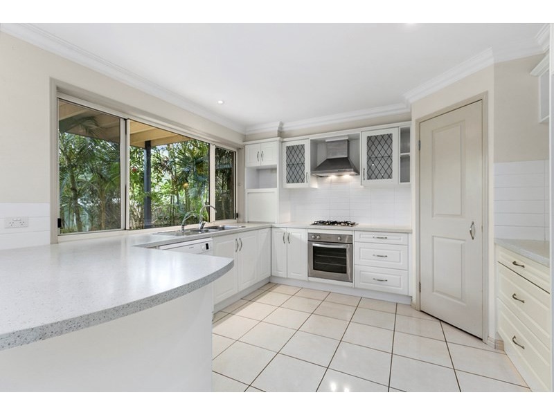 43 Thorne Road, Birkdale QLD 4159