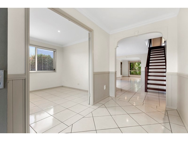 43 Thorne Road, Birkdale QLD 4159