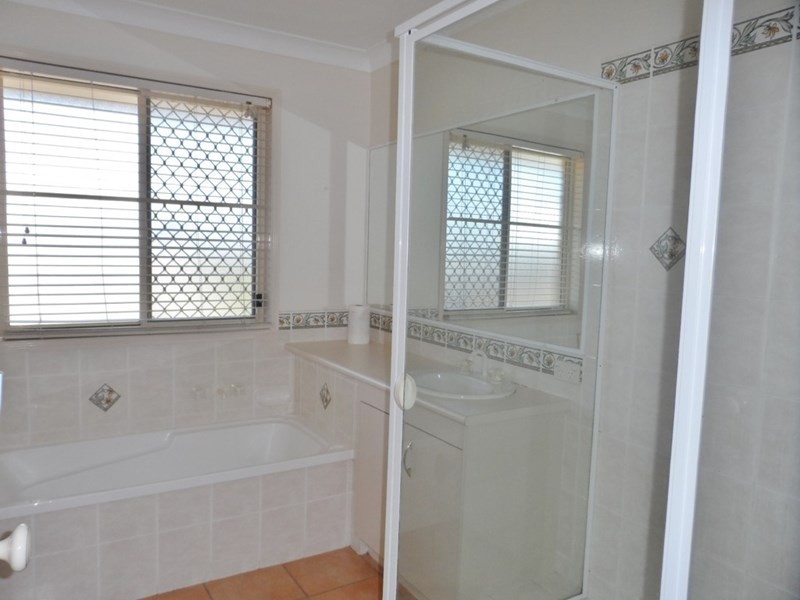 69 Belford Drive, Wellington Point QLD 4160