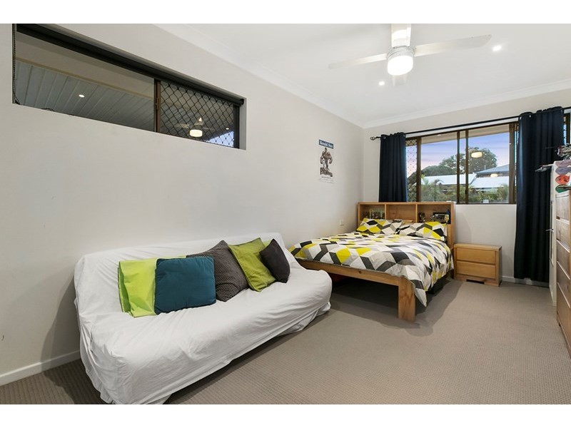 14 Gwingarra Street, Wellington Point QLD 4160