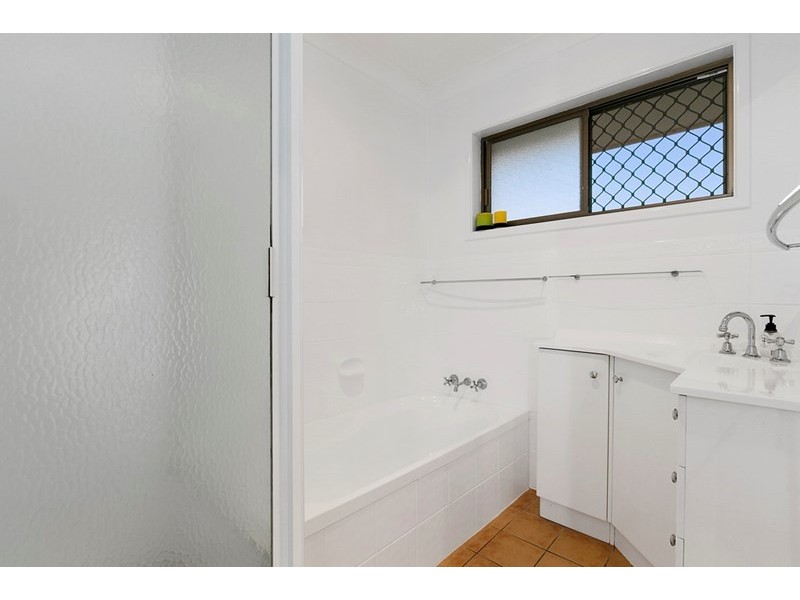 14 Gwingarra Street, Wellington Point QLD 4160