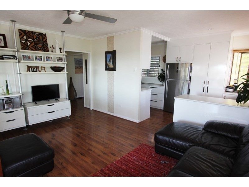 35 CLAREMONT Street, Birkdale QLD 4159